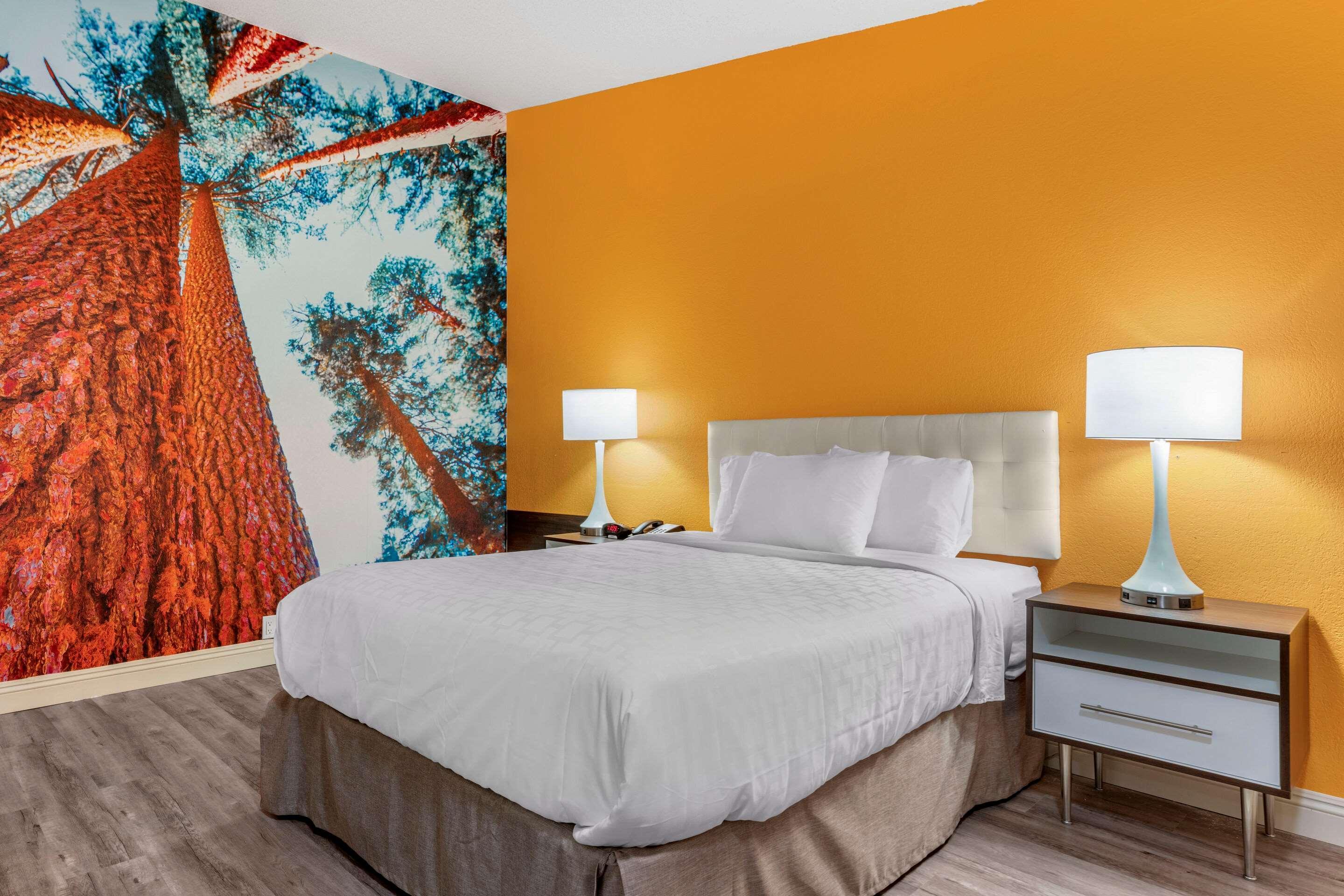 Clarion Pointe Fresno Near Yosemite Hotel Ngoại thất bức ảnh