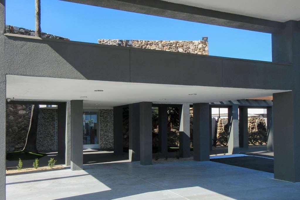 Clarion Pointe Fresno Near Yosemite Hotel Ngoại thất bức ảnh